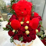 teddy valentine flower bouquet