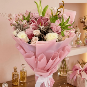 lovely mom floral bouquet