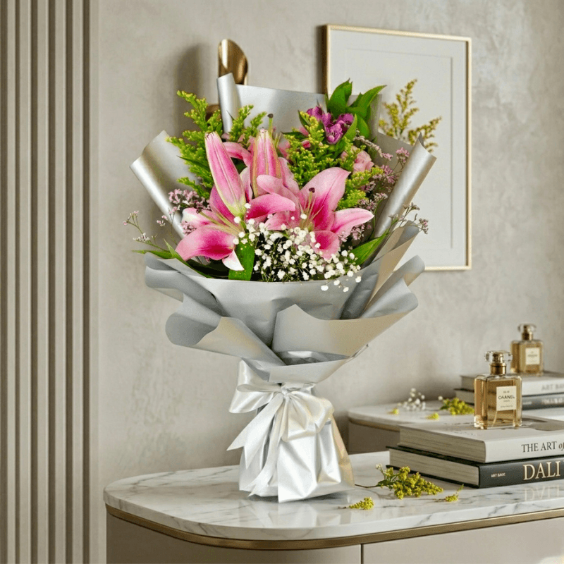 pinky chic petals