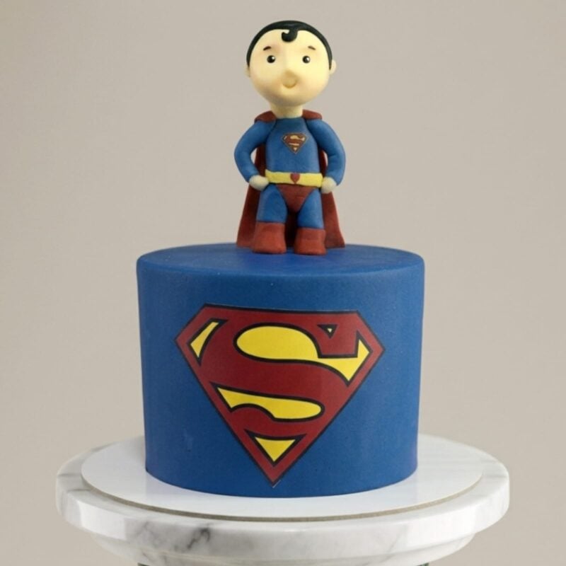 SuperMan Fondant Cake Superman Fondant Cake – superhero birthday cake